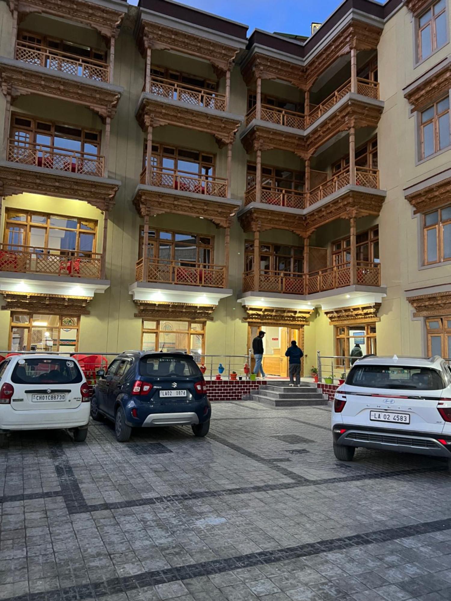 The Nangsay Hotel 列城 外观 照片