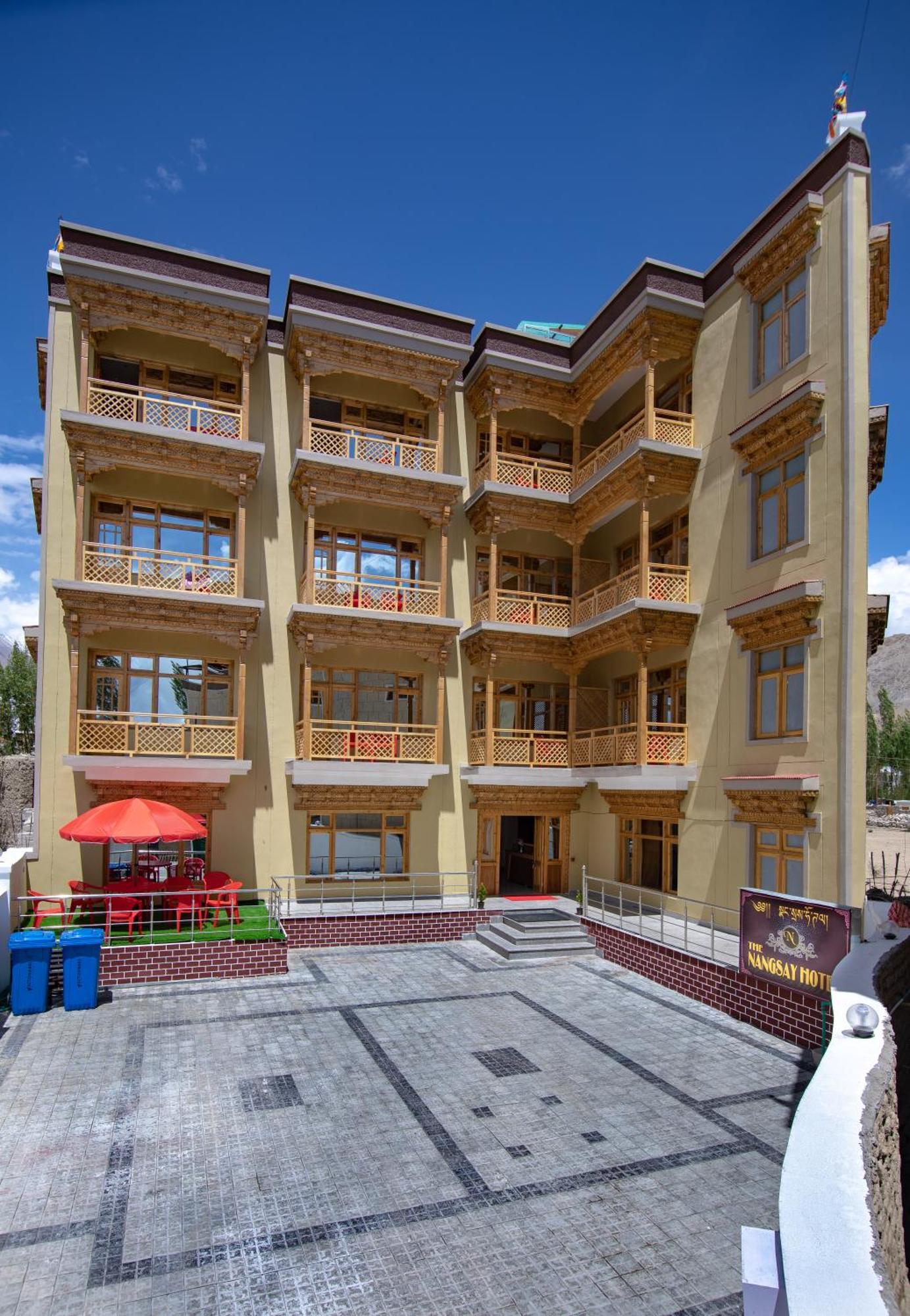 The Nangsay Hotel 列城 外观 照片